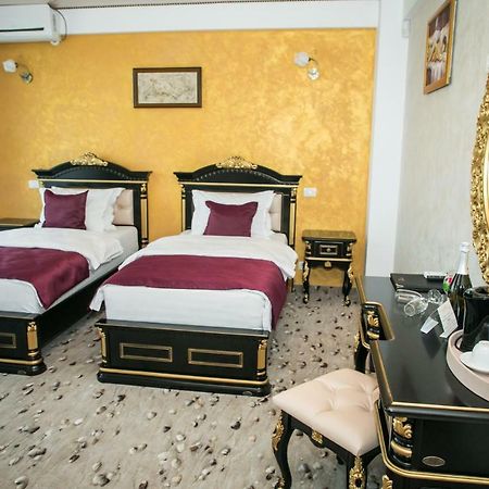 Almar Lake View Boutique H Adults Only Mamaia Exterior photo