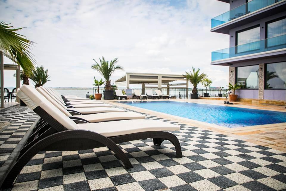 Almar Lake View Boutique H Adults Only Mamaia Exterior photo
